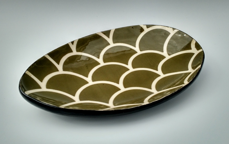 Small Fishscale Plate by artist Melissa Ragland